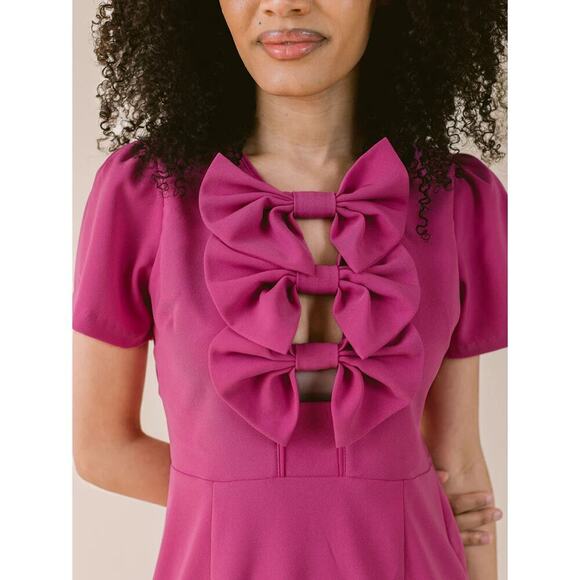 LaRoque Bennet Dress Magenta Size M NWT - Picture 3 of 7
